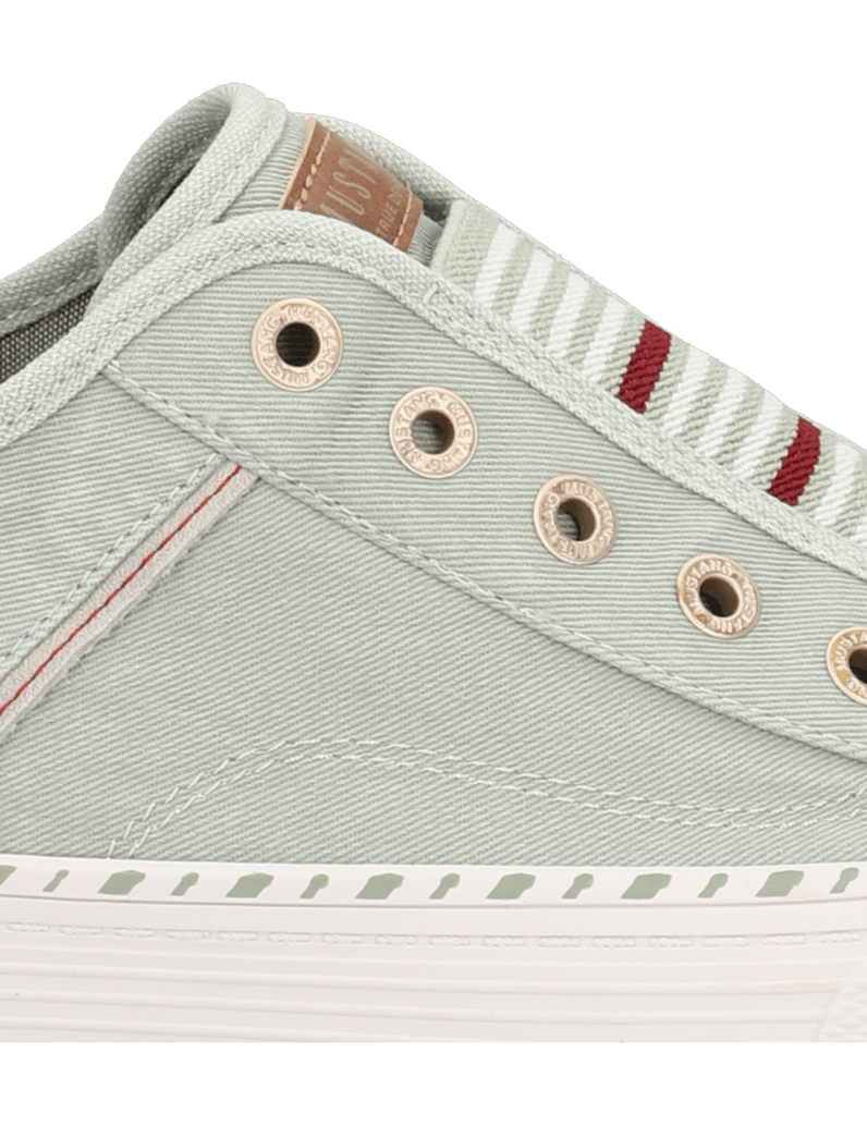 Mustang-textil-tenisky-bílá