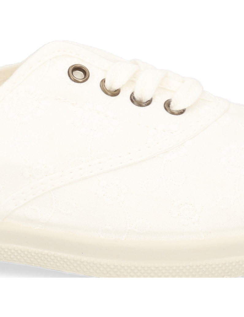 Natural-World-GAMO-weiss