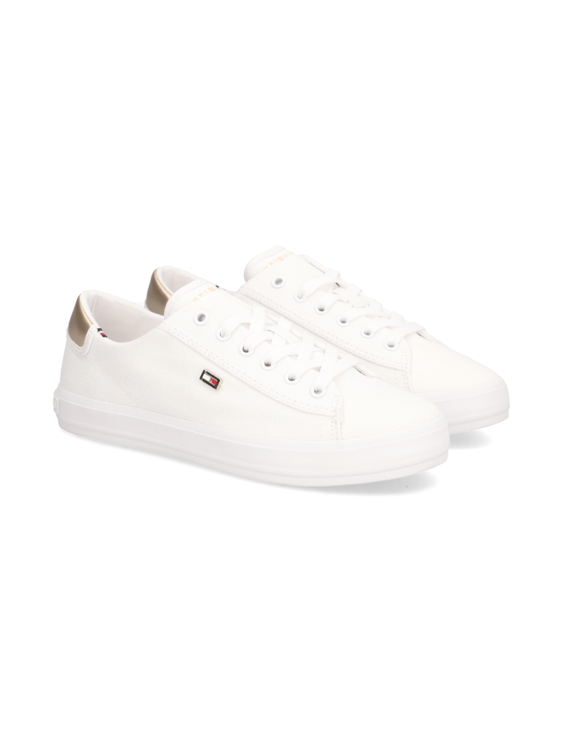 Tommy-Hilfiger-VULC-CANVAS-LACE-UP-SNEAKER-weiss