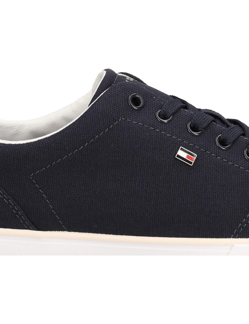 Tommy-Hilfiger-LOW-PROFILE-SNEAKER-biela