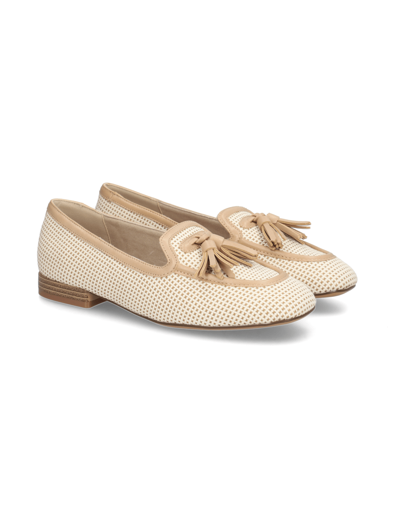 Pat-Calvin-Slipper-beige