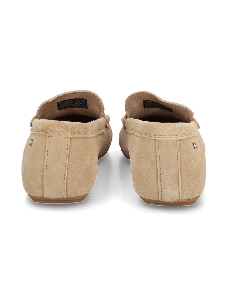 Tommy-Hilfiger-FLAG-SOFT-LOAFER-beige