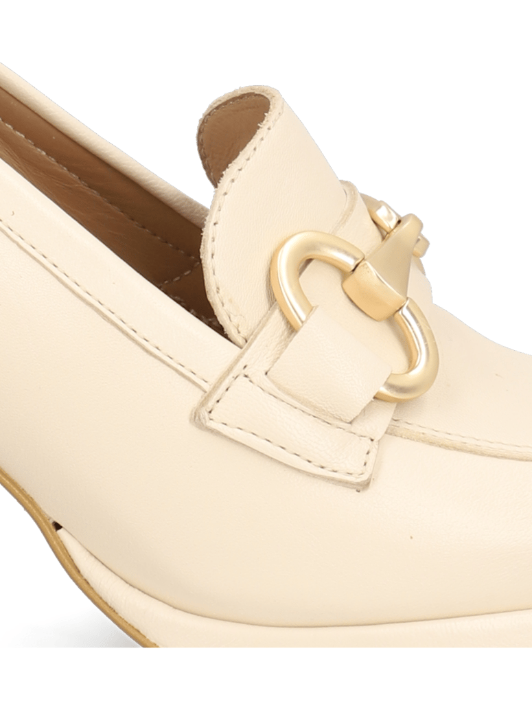 Pat-Calvin-Klasické-lodičky-biela