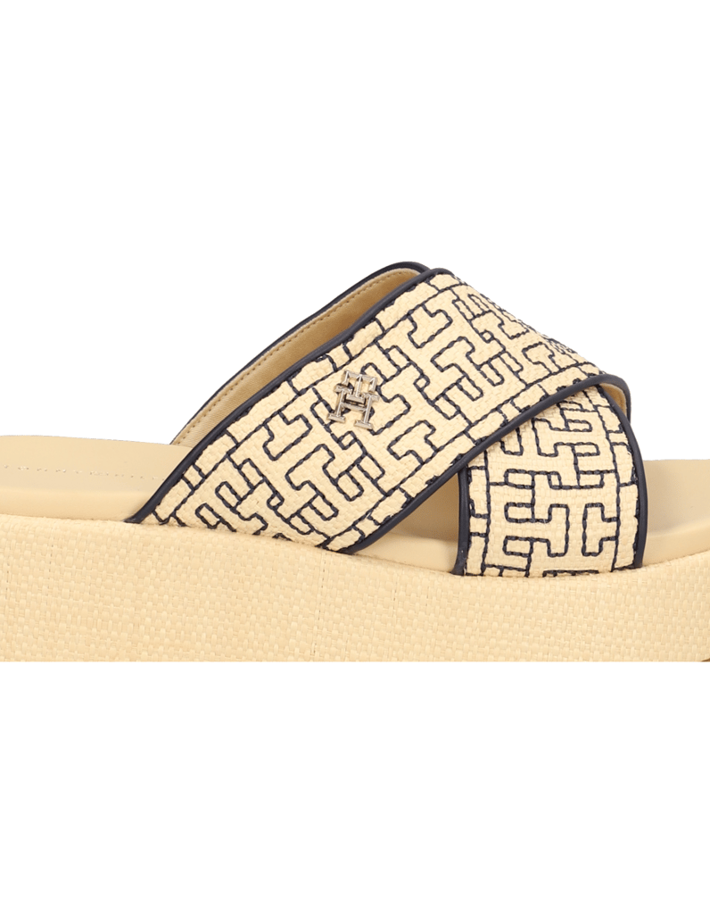 Tommy-Hilfiger-TH-MONO-RAFIA-FLATFORM-bež