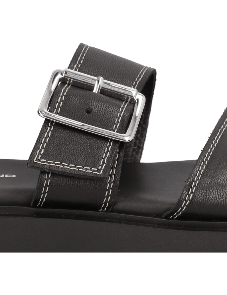 Vagabond-Shoemakers-CONNIE