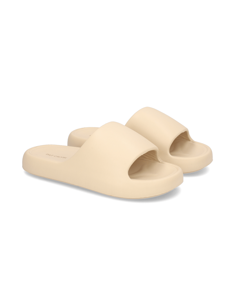 Pat-Calvin-pantofle-černá