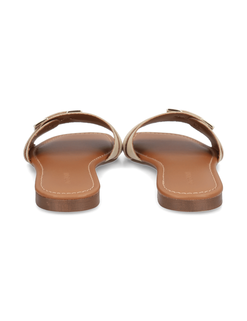 Pat-Calvin-šľapky-čierna