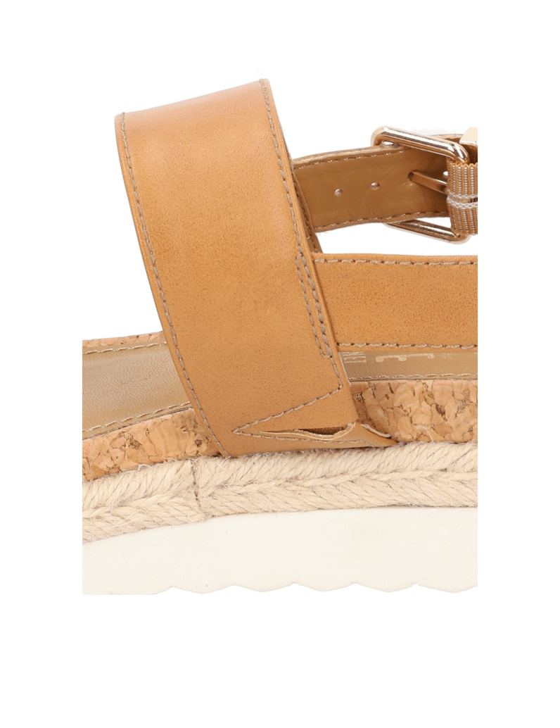 Love-Our-Planet-DIANA-cognac