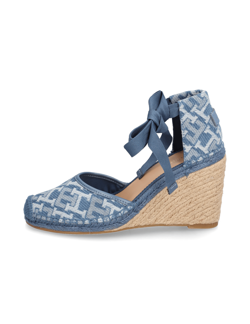 Tommy-Hilfiger-CLOSED-TOE-WEDGE-MONOGRAM