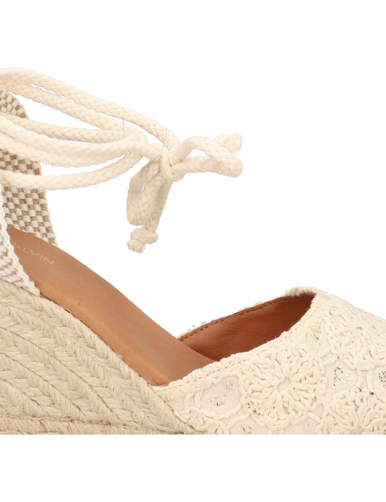 Pat-Calvin-Textil-Keilsandale-beige