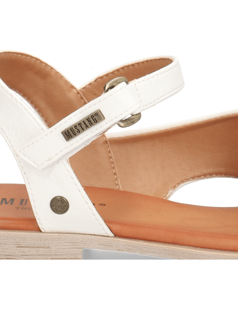 Mustang-sandály-bílá