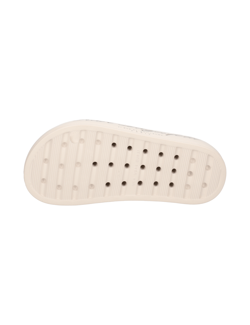 KARL-LAGERFELD-KOBO-II-Hotel-Logo-Slide-čierna