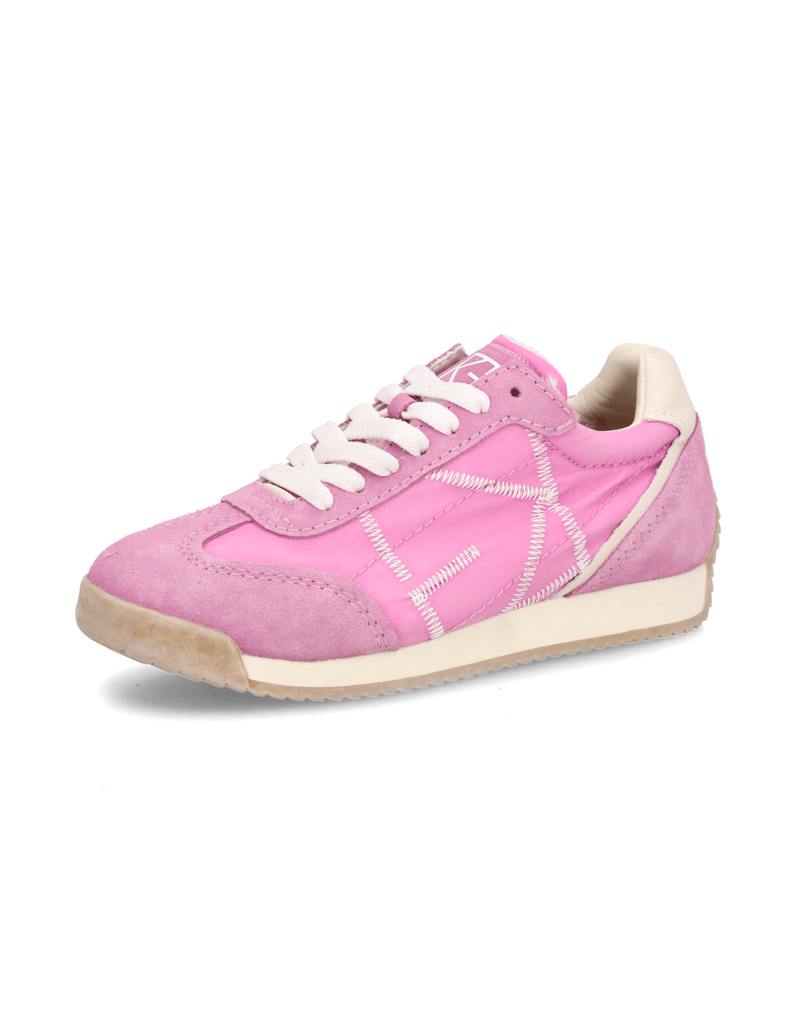 Kate-Gray-Sneaker-pink