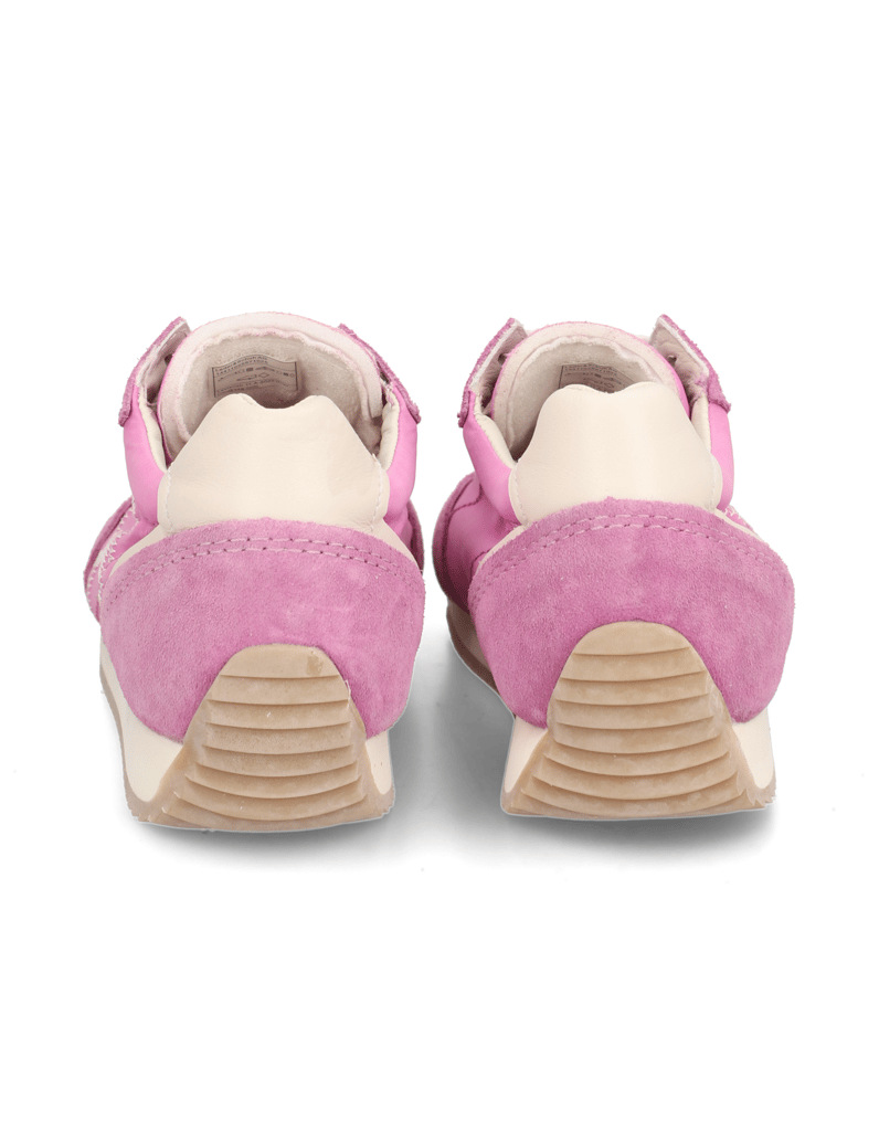 Kate-Gray-Sneaker-pink