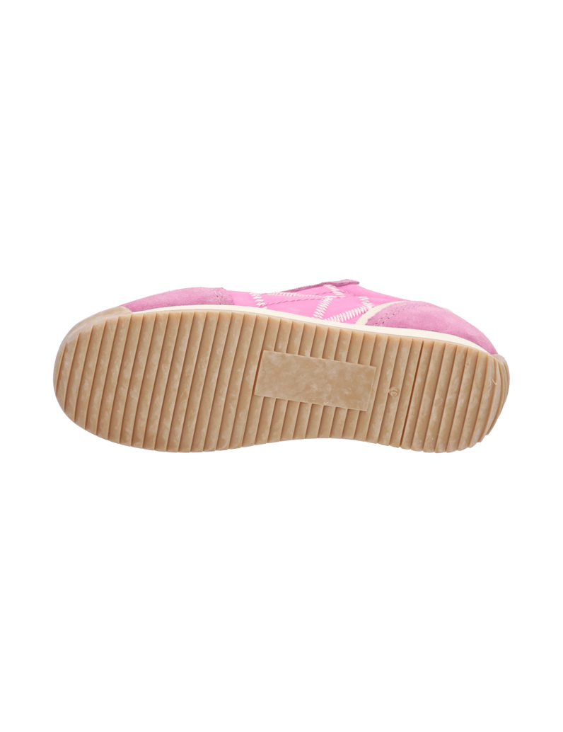 Kate-Gray-Sneaker-pink