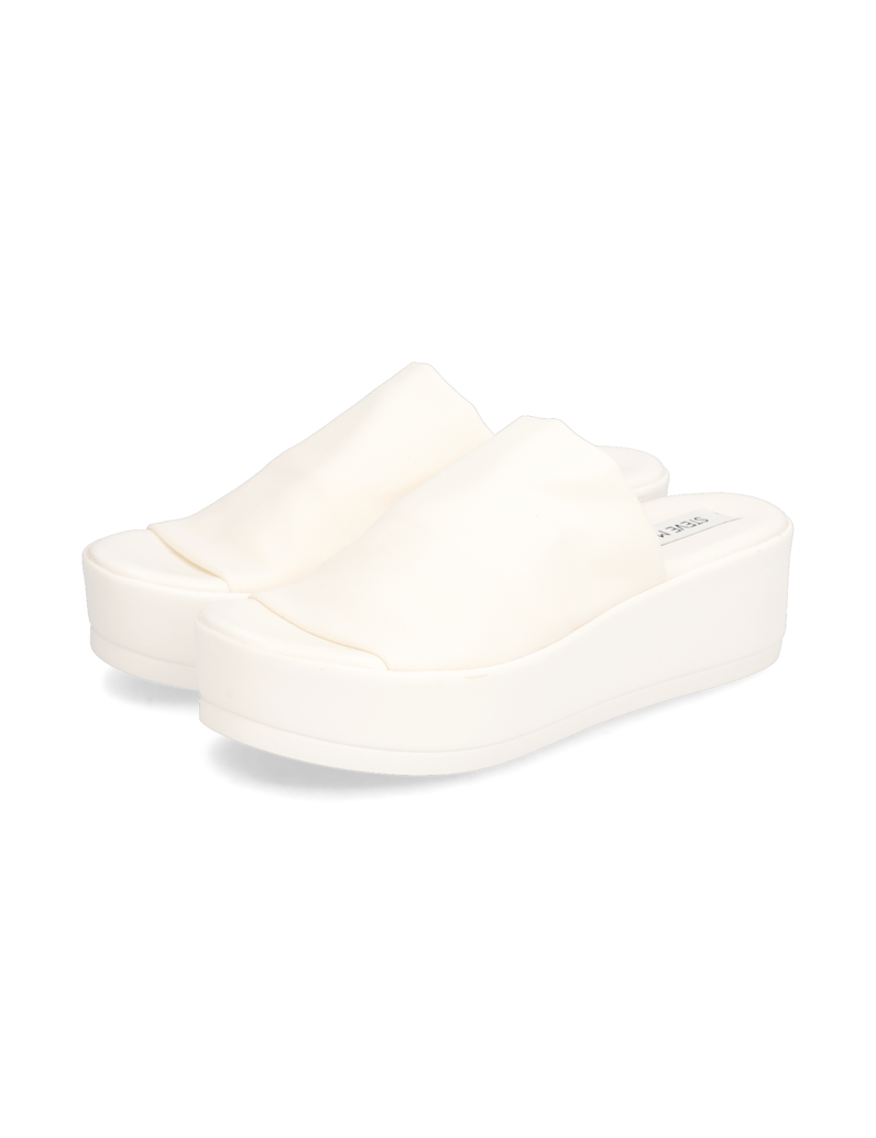 Steve-Madden-SLINKY-bela