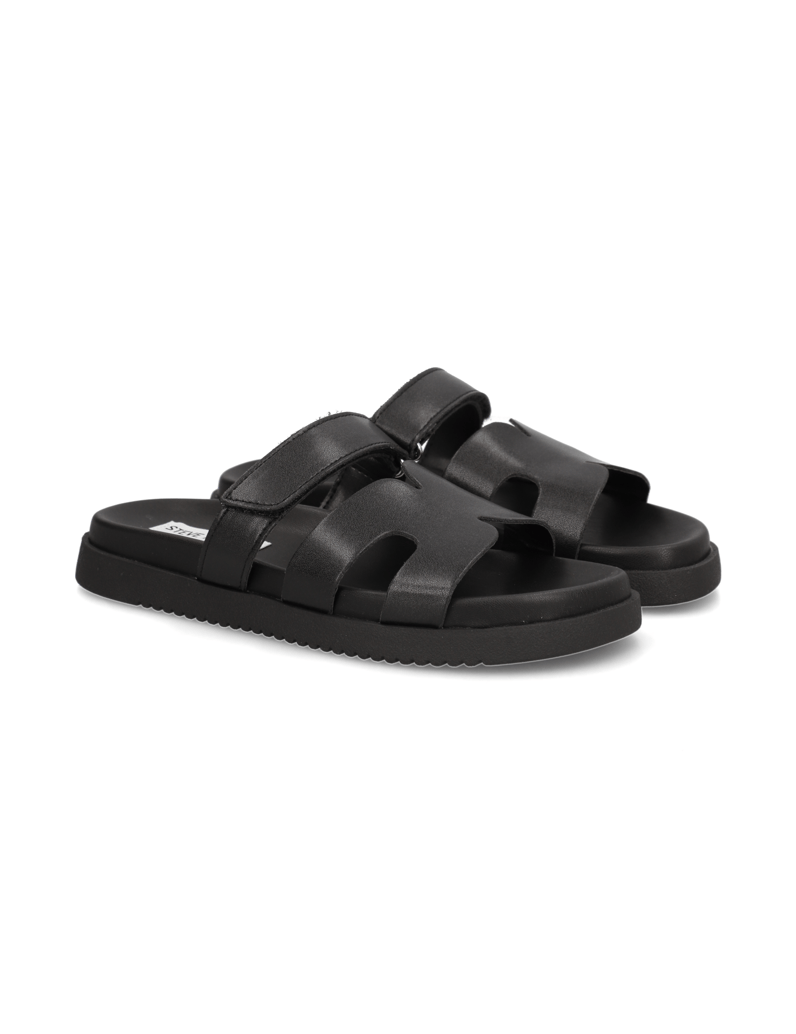 Steve-Madden-šľapky-čierna