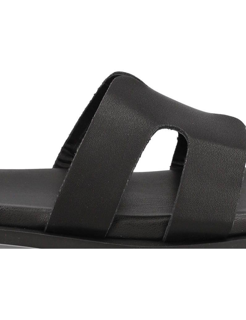 Steve-Madden-šľapky-čierna