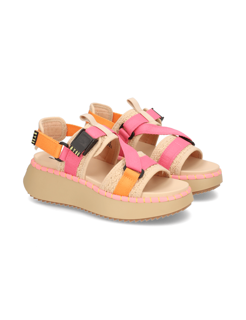 Steve-Madden-DECORUM-multicolor