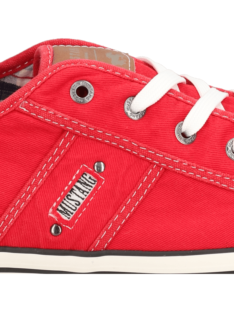 Mustang-Canvas-Sneaker-schwarz