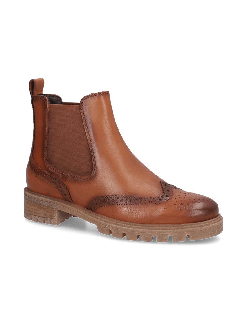 Ara-Chelsea-gležnjarji-konjak