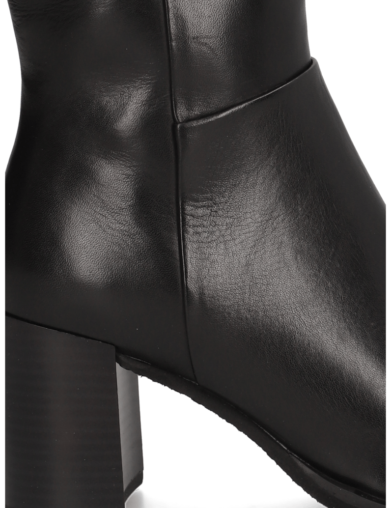 Lazzarini-polokozačky-černá