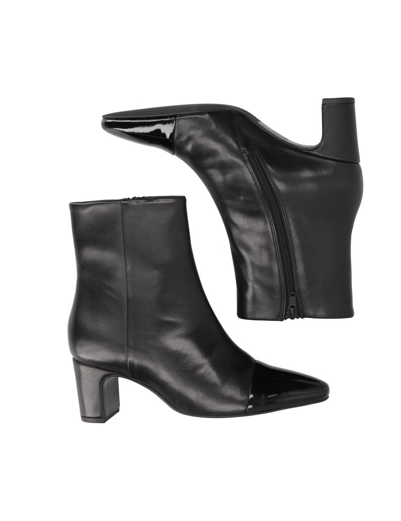 Högl-elegantni-gležnjarji-črna