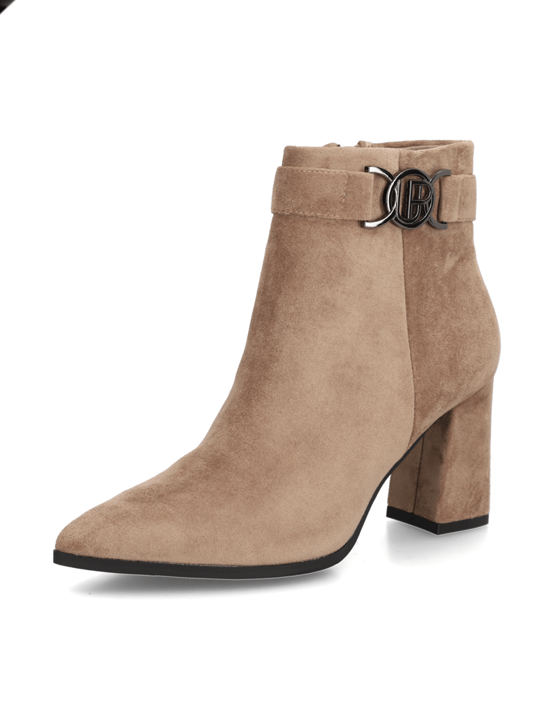 UP-collection-Stiefelette-braun