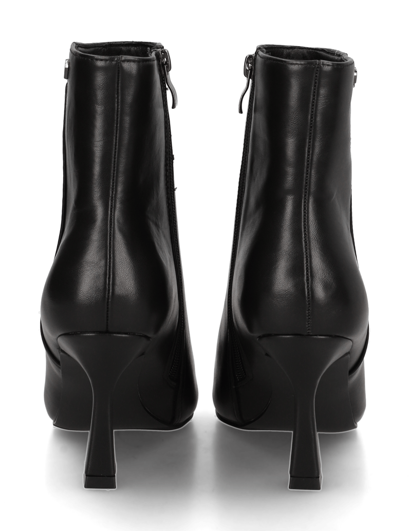 UP-collection-Stiefelette-schwarz