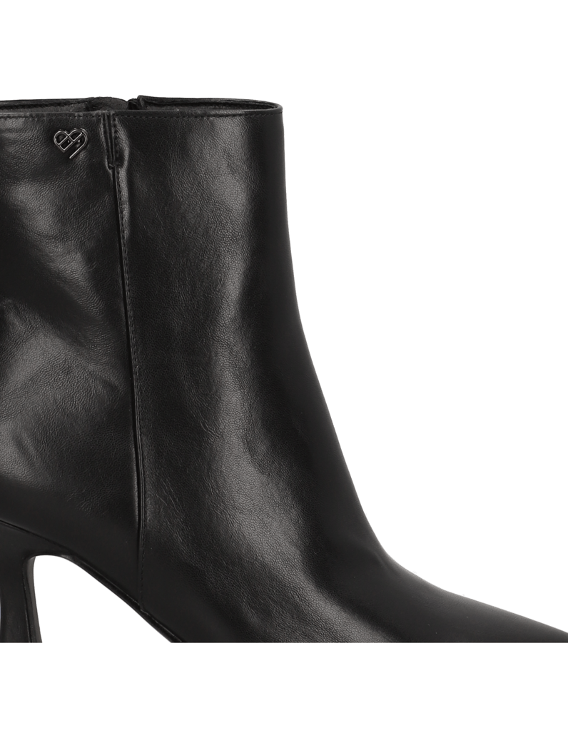 UP-collection-Stiefelette-schwarz