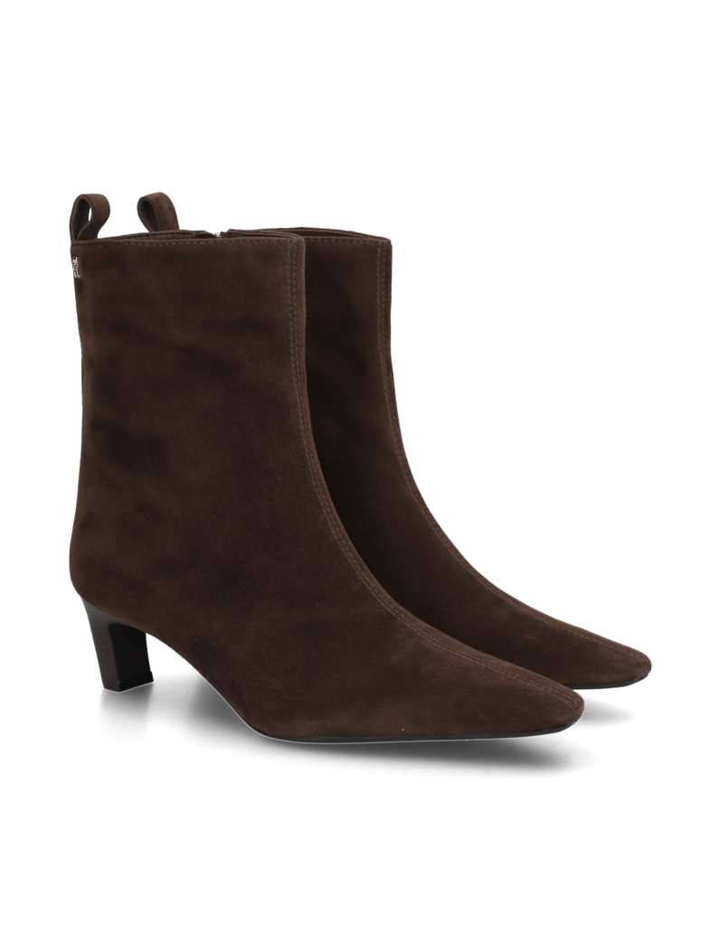 Tommy-Hilfiger-KITTEN-HEEL-SUEDE-ANKLE-BOOT-béžová
