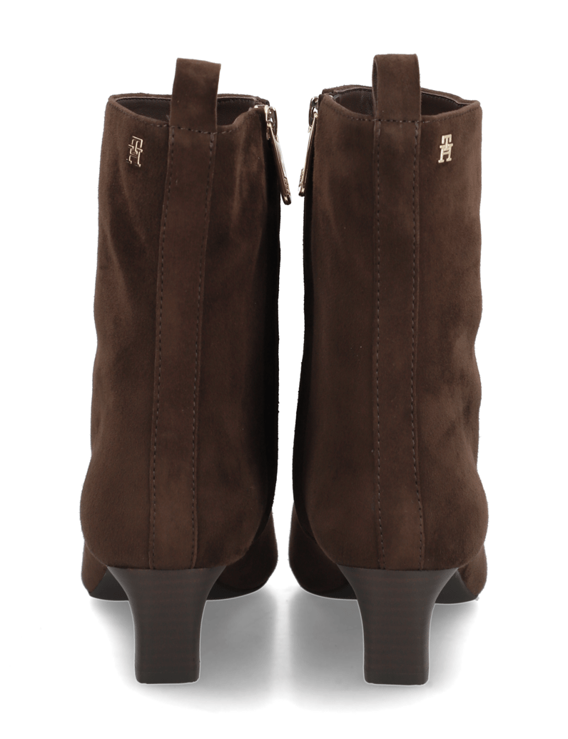 Tommy-Hilfiger-KITTEN-HEEL-SUEDE-ANKLE-BOOT-béžová