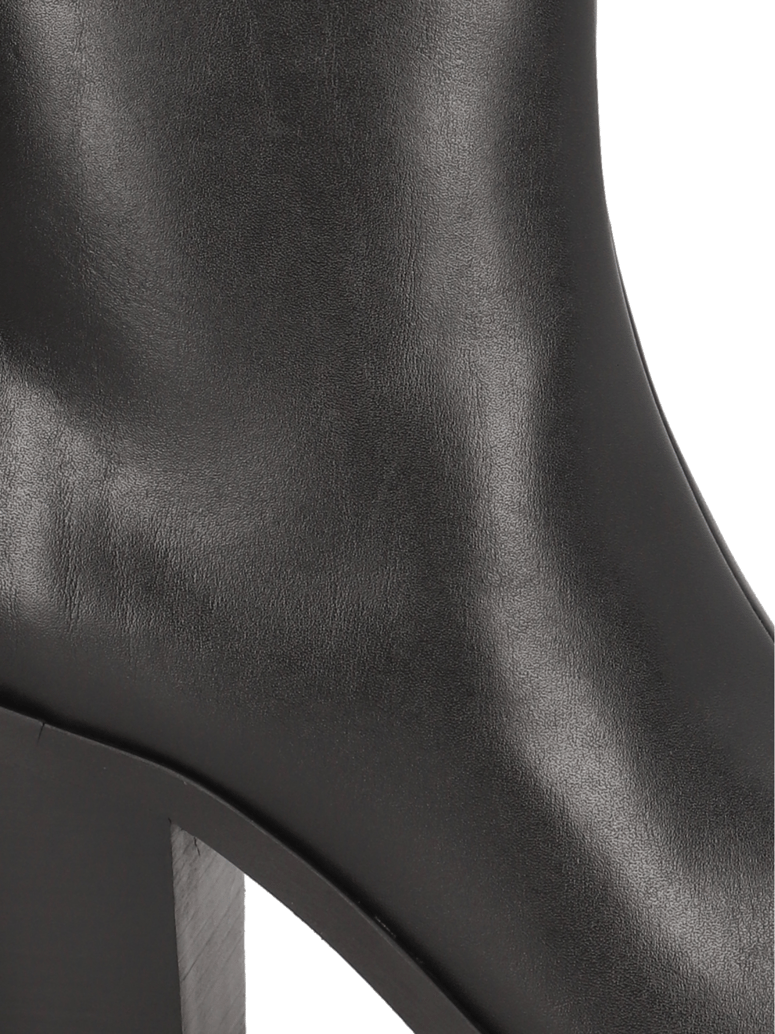 NEWD.Tamaris-Glattleder-Stiefelette