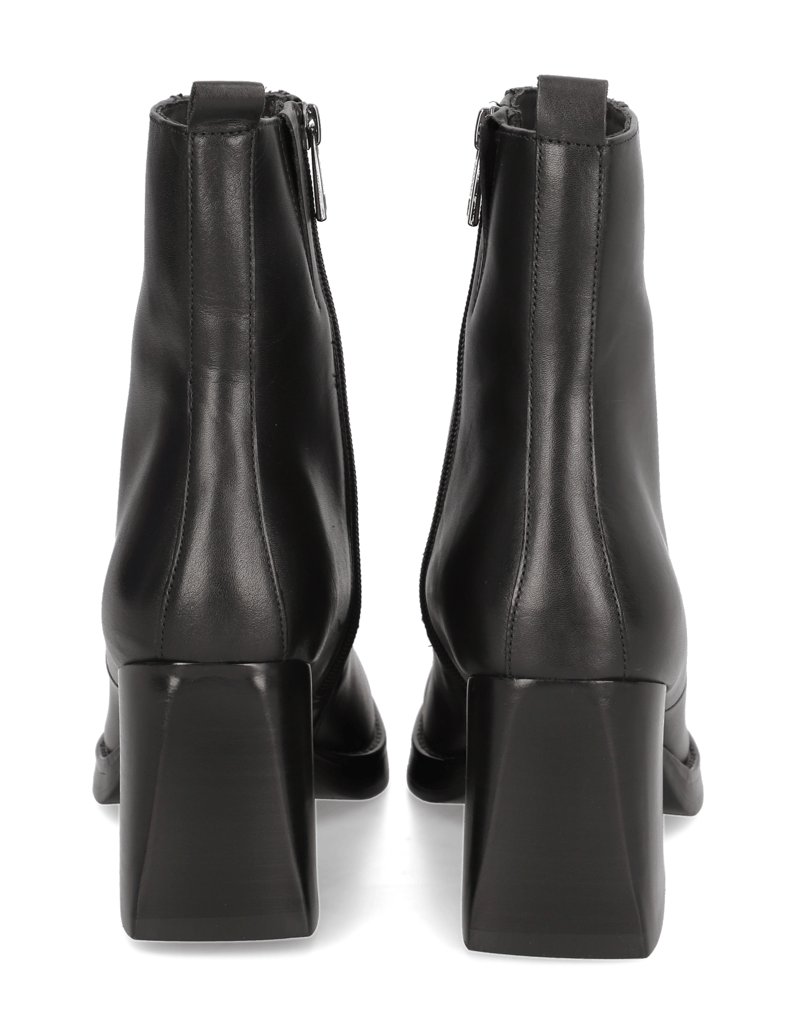 NEWD.Tamaris-Stiefelette