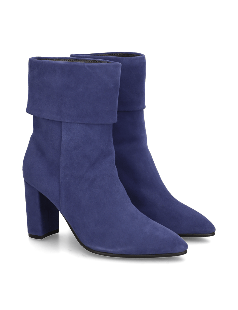 Kate-Gray-velur-polokozačky-černá