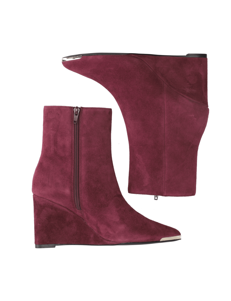 Silvia-Schneider-HEDY-rot