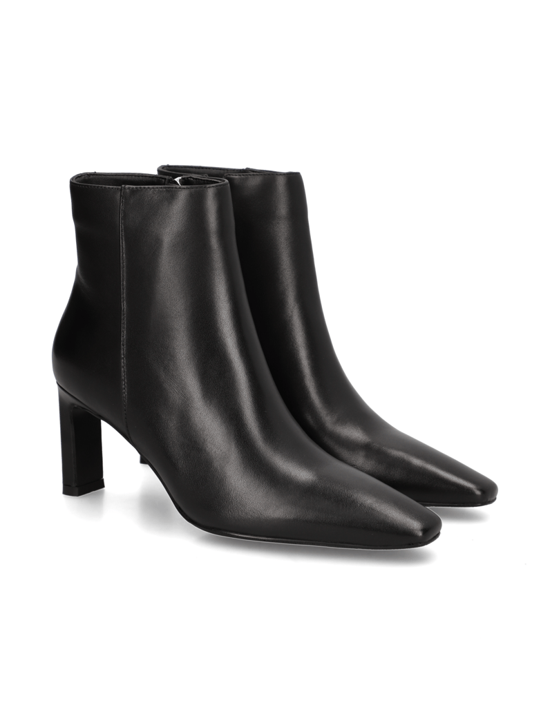 Kazar-čižmičky-čierna