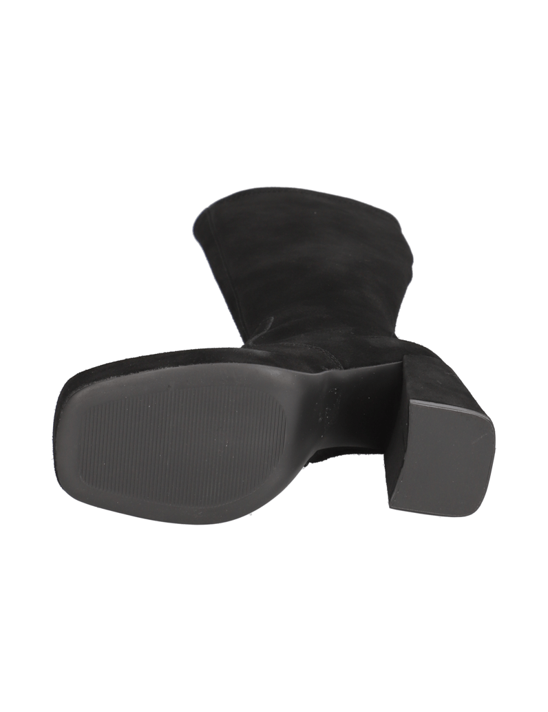 Kate-Gray-kombinace-kůže-kozačky