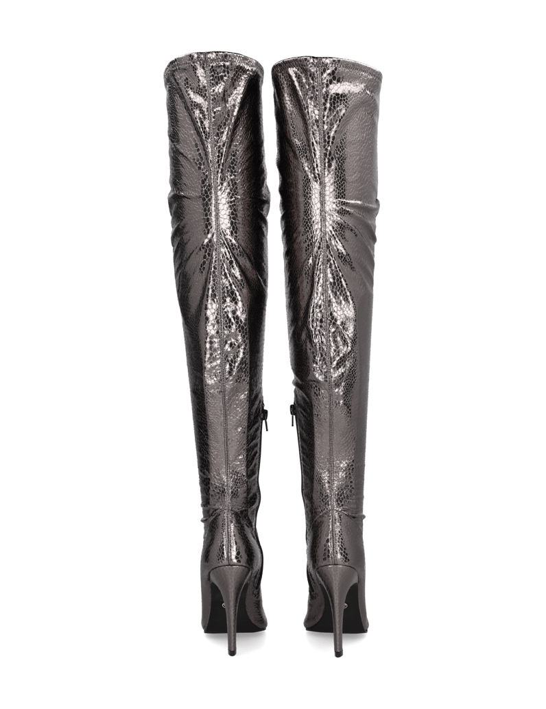 Silvia-Schneider-SILVIA-schwarz