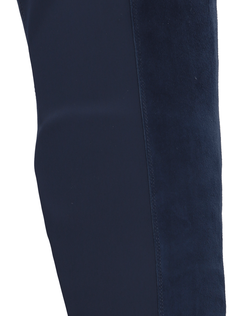 Silvia-Schneider-GINA-schwarz