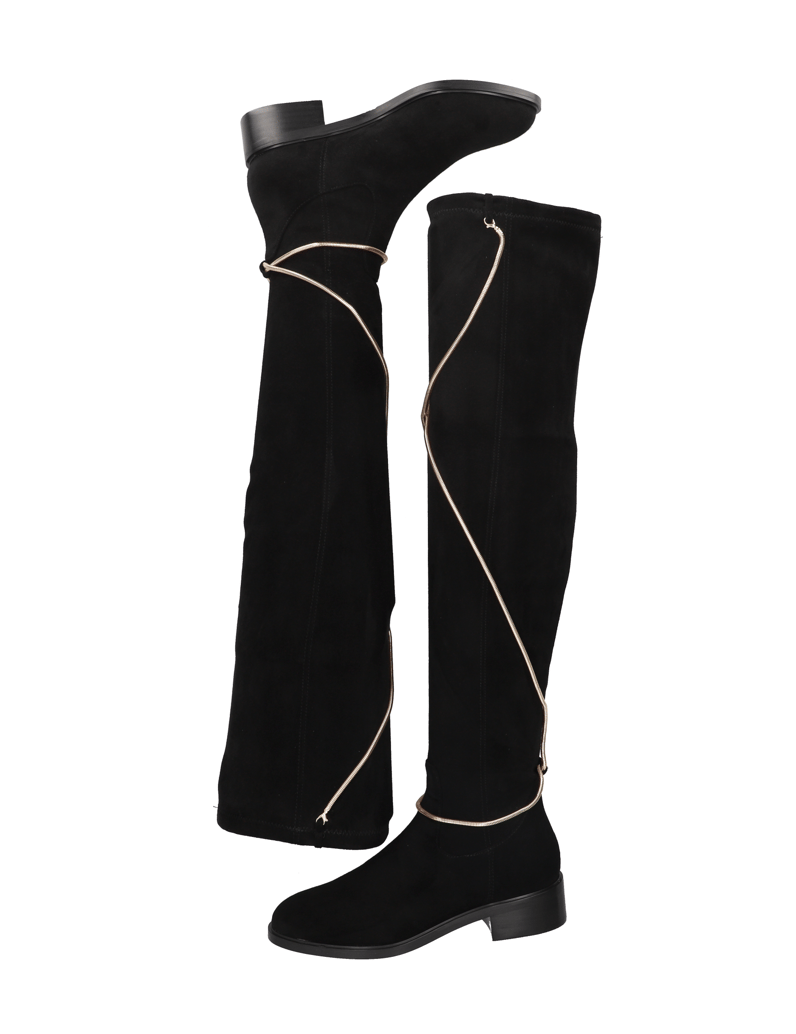 Silvia-Schneider-VERENA-schwarz