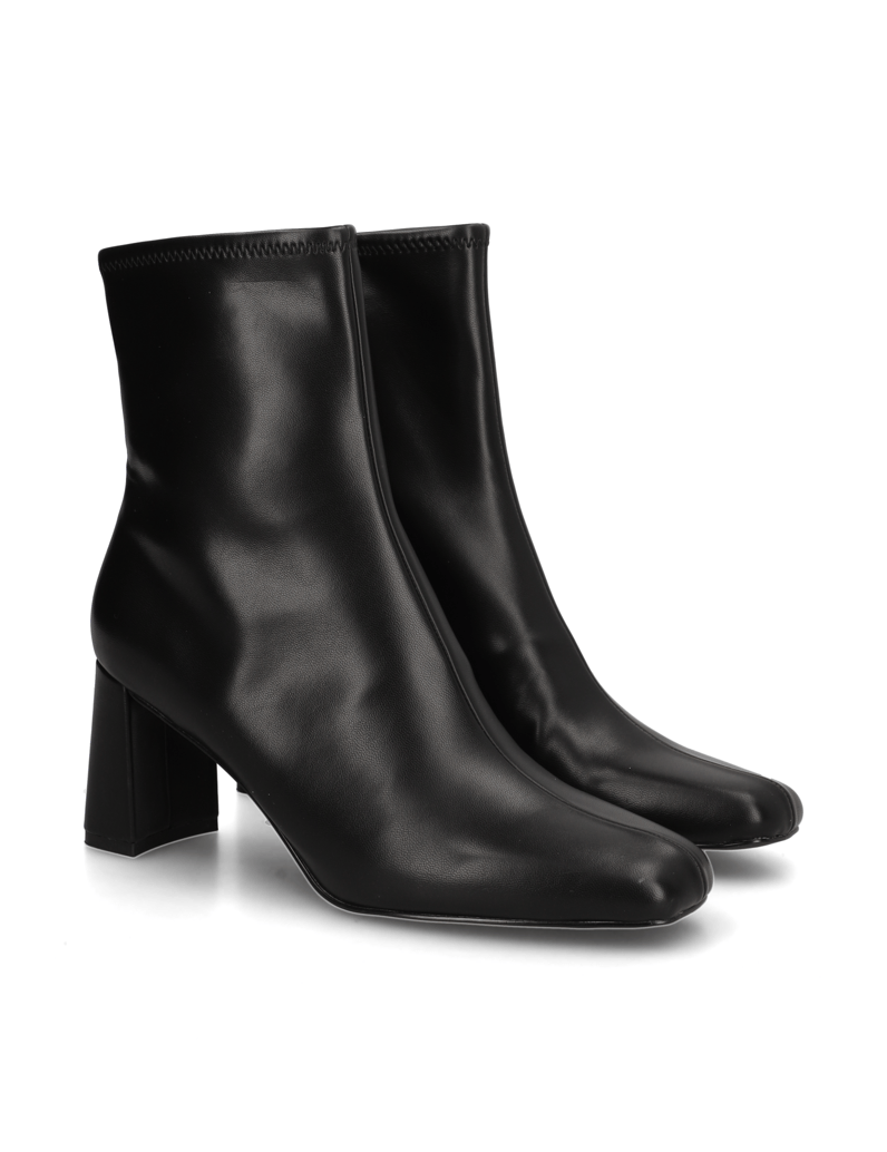 Steve-Madden-HURST-rjava