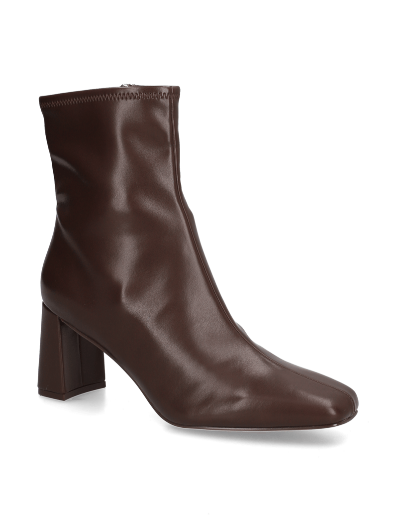 Steve-Madden-HURST-rjava