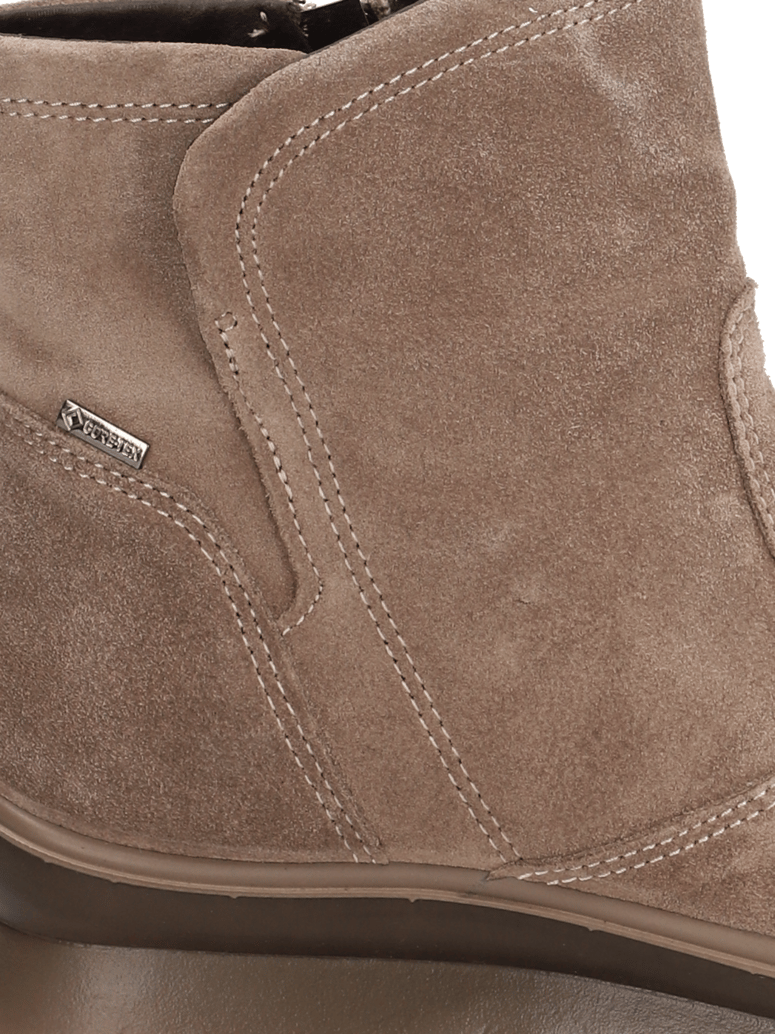 IGI&CO-Kia-GoreTex-šedá