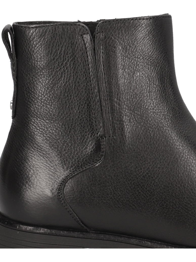 Ara-Liverpool-ST-2.0-černá