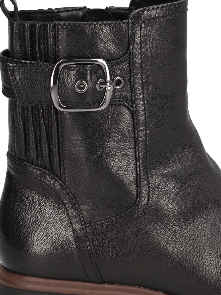 POE-kotníčkové-boty