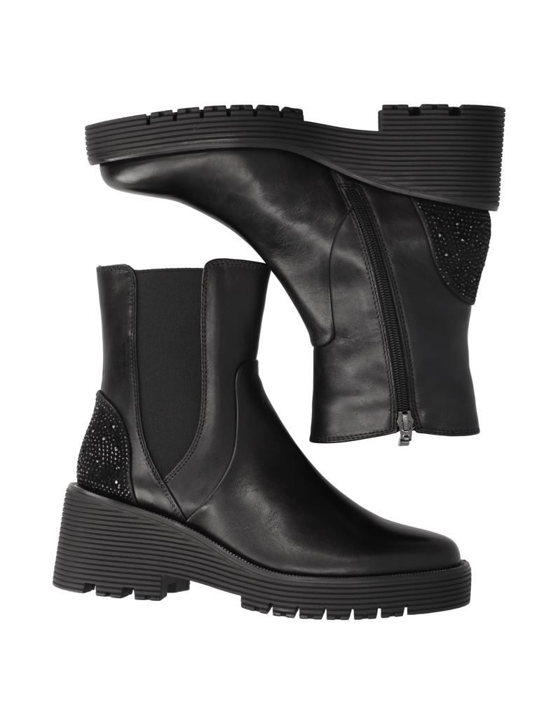 POE-chelsea-boots-čierna