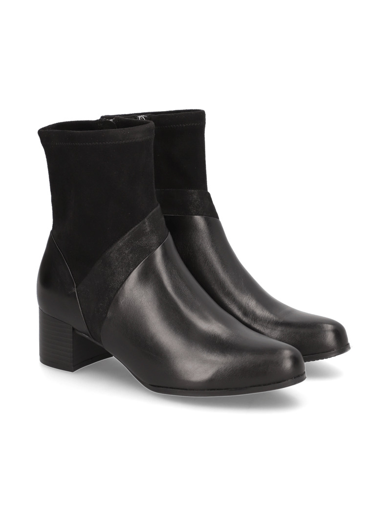 POE-kombinacija-usnja-elegantni-gležnjarji