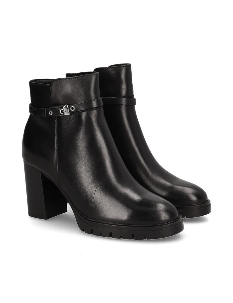 Lazzarini-čižmičky-čierna