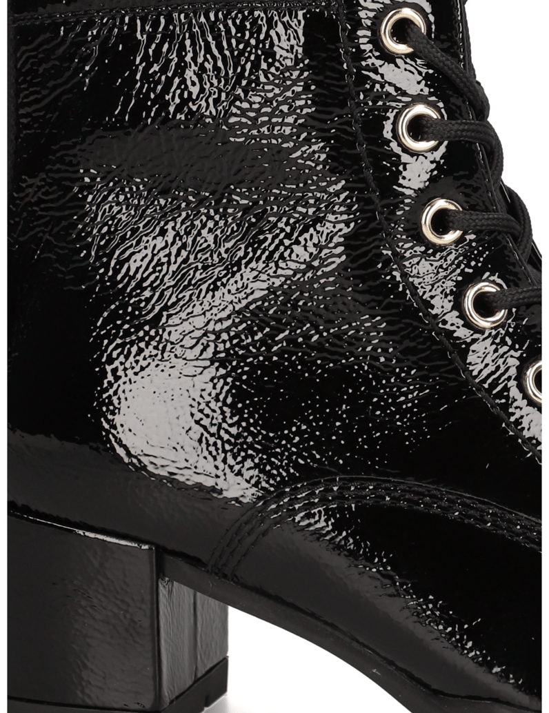 Högl-elegantni-gležnjarji-na-vezalk-črna